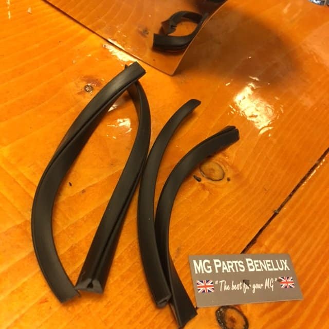 37H9871 caoutchouc principal