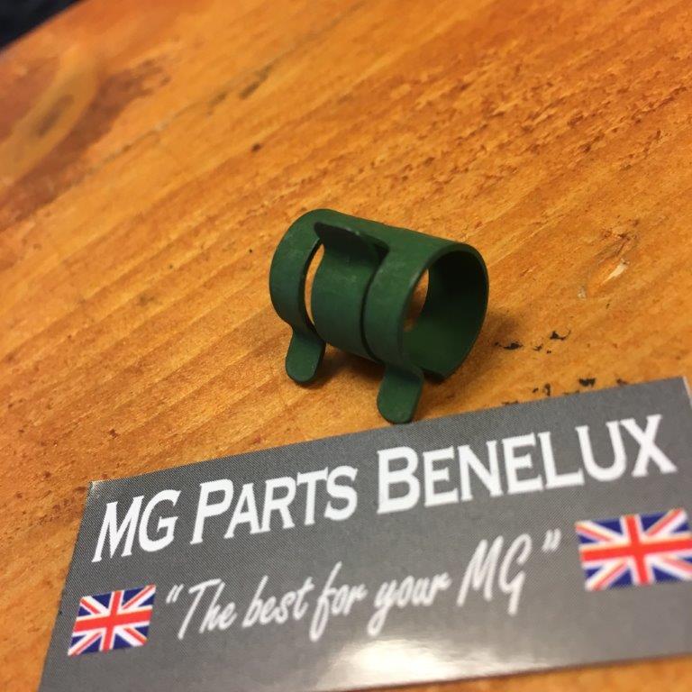 ukc3793-clip-carburant-pipe